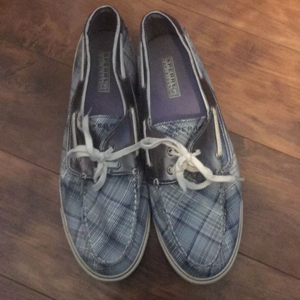 Gently used size 12 women’s sperrys